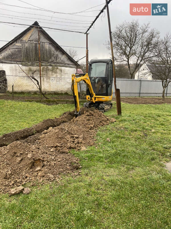 Міні-екскаватор JCB 8014 2005 в Ужгороді