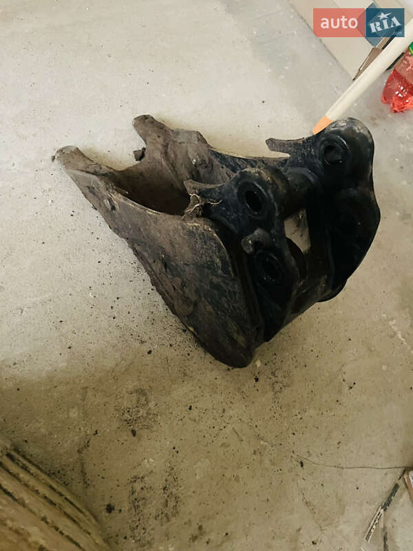 Миниэкскаватор JCB 8018 2014 в Сторожинце фото 17 Миниэкскаватор JCB 8018 2014 в Сторожинце