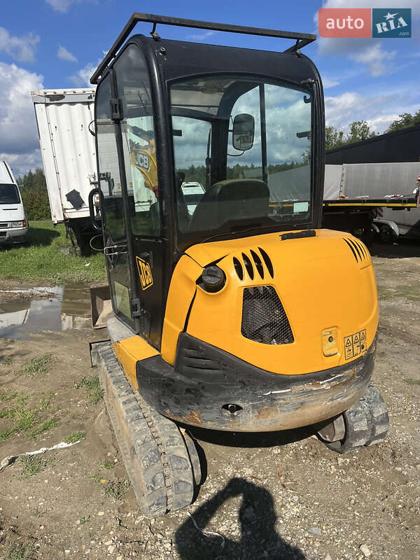 Екскаватор навантажувач JCB 8026 2014 в Львові