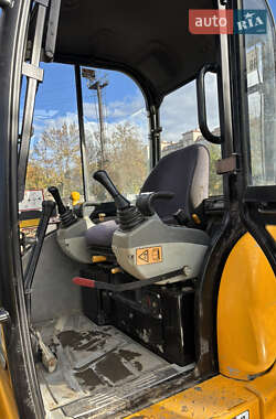Міні-екскаватор JCB 8027 2005 в 