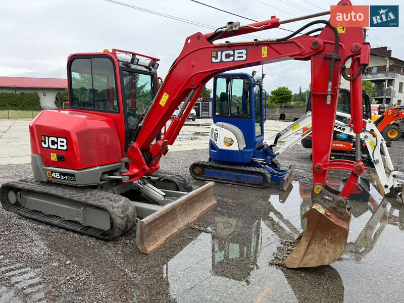 Екскаватор навантажувач JCB 8045 2014 в Трускавці