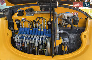 Миниэкскаватор JCB 8065 2011 в 