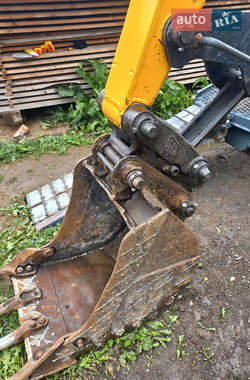 Миниэкскаватор JCB 8085 2013 в 
