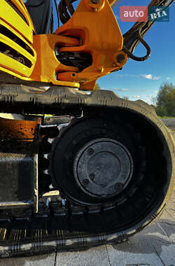 Миниэкскаватор JCB 8085 2010 в 