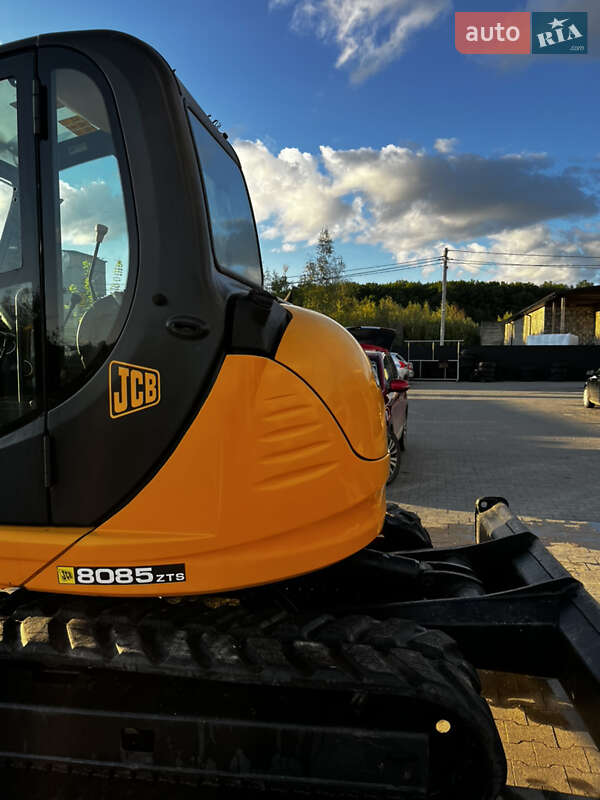 Міні-екскаватор JCB 8085 2010 в Калуші