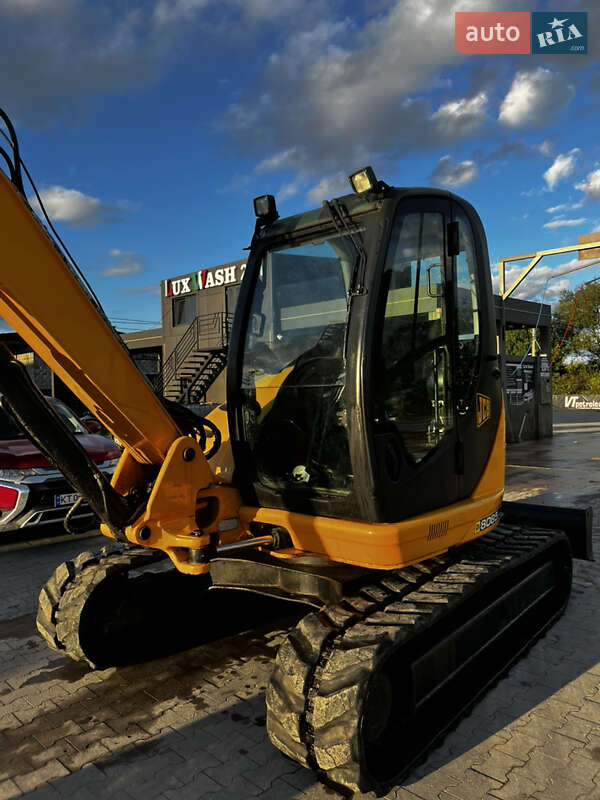 Міні-екскаватор JCB 8085 2010 в Калуші