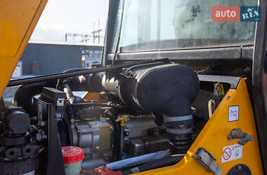 Вилочный погрузчик JCB 926 4 2017 в 
