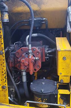 Гусеничний екскаватор JCB JS 130 2007 в 