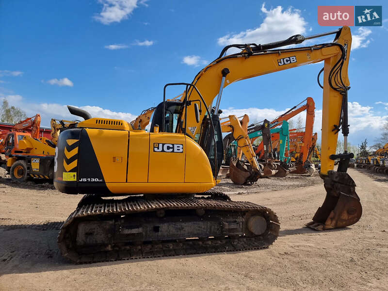 Гусеничный экскаватор JCB JS 130 2016 в Одессе