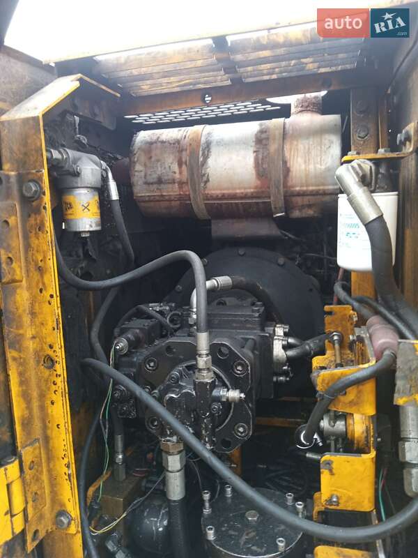 Экскаватор погрузчик JCB JS 130 2006 в Луцке