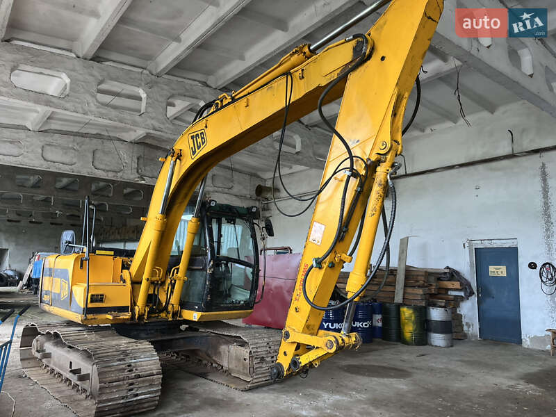 JCB JS 130 2003