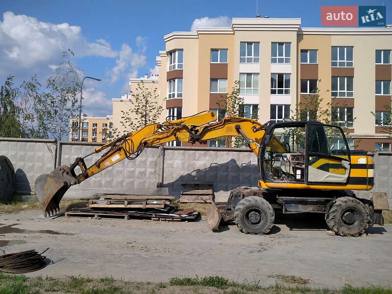 JCB JS 130 2005