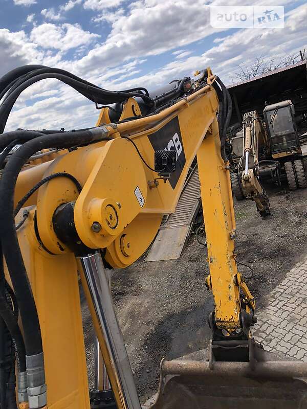 Колісний екскаватор JCB JS 145 2011 в Калуші