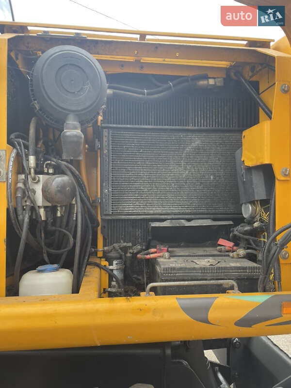 Колісний екскаватор JCB JS 145 2012 в Кременчуці