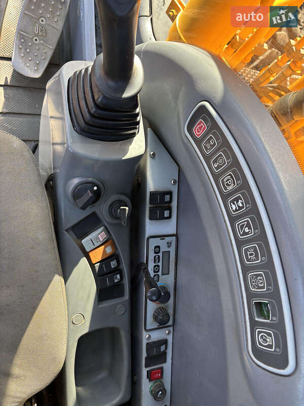 Колісний екскаватор JCB JS 145 2008 в Львові фото 24 Колісний екскаватор JCB JS 145 2008 в Львові