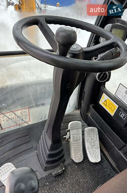 Колесный экскаватор JCB JS 145 2011 в Львове