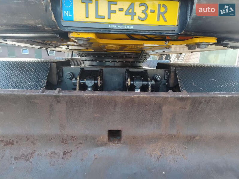 Колісний екскаватор JCB JS 145 2012 в Львові