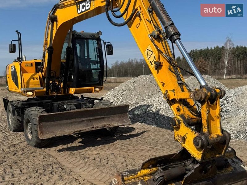 Колісний екскаватор JCB JS 145 2013 в Львові