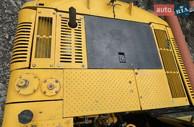 Гусеничный экскаватор JCB JS 160 2007 в 