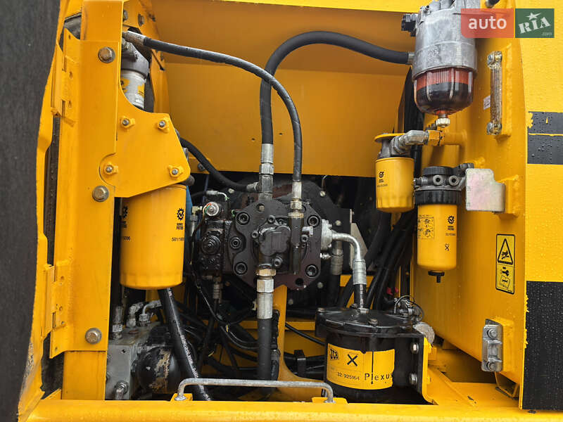 Гусеничний екскаватор JCB JS 160 2011 в Львові