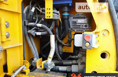 Гусеничный экскаватор JCB JS 175 2019 в 