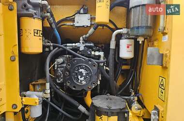 Колісний екскаватор JCB JS 175 2011 в 