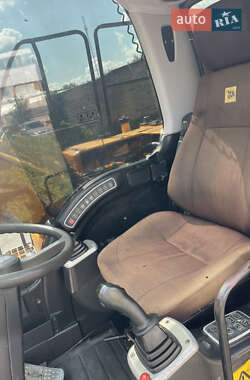 Колесный экскаватор JCB JS 175 2012 в 