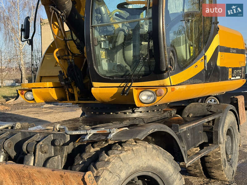 Колісний екскаватор JCB JS 175 2006 в Вінниці
