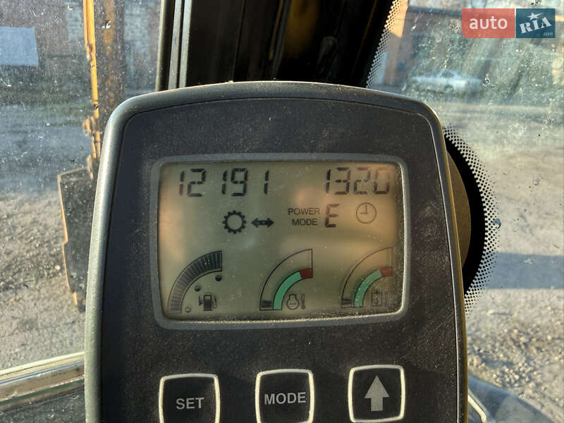 Колісний екскаватор JCB JS 175 2006 в Вінниці