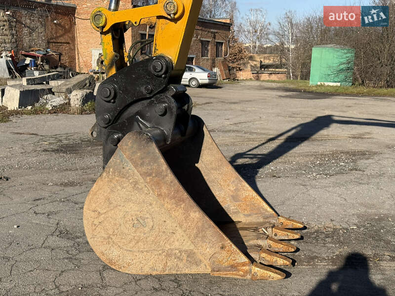 Колесный экскаватор JCB JS 175 2010 в Виннице