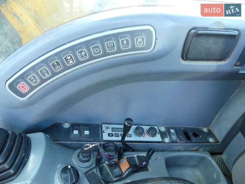 Колісний екскаватор JCB JS 175 2010 в Києві фото 9 Колісний екскаватор JCB JS 175 2010 в Києві