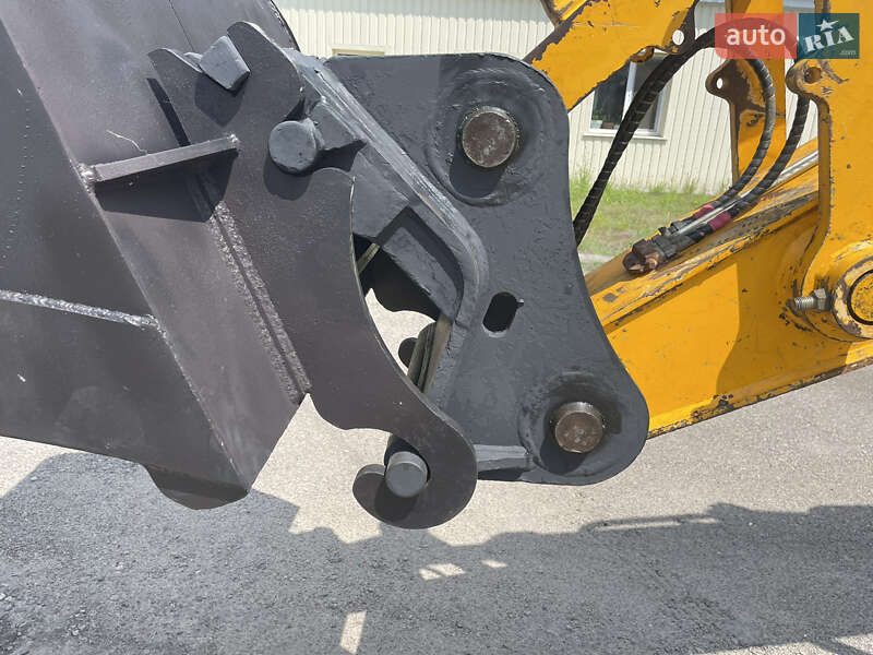 Колесный экскаватор JCB JS 200 2012 в Кременчуге