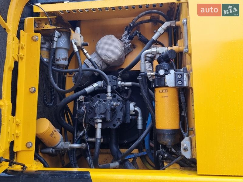 Экскаватор погрузчик JCB JS 200 2019 в Одессе