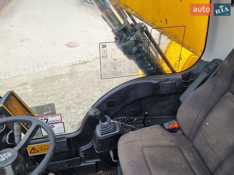 Экскаватор погрузчик JCB JS 200 2019 в Одессе