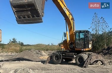 Колесный экскаватор JCB JS 200W 2004 в Арцизе