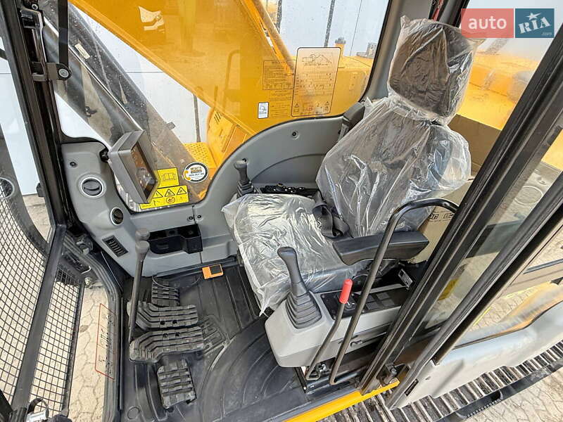 Гусеничний екскаватор JCB JS 205 2025 в Києві