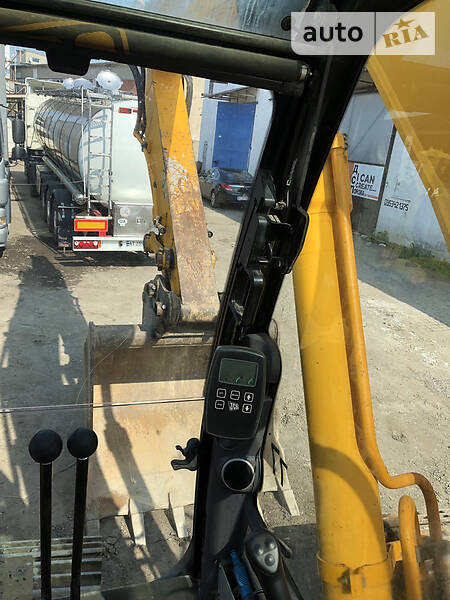 Екскаватор навантажувач JCB JS 210 2007 в Калуші