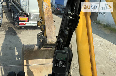 Экскаватор погрузчик JCB JS 210 2007 в 