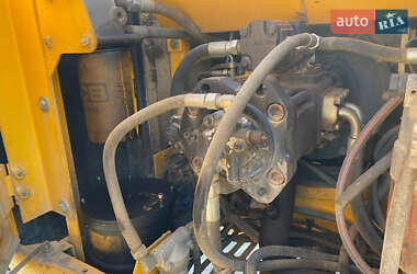 Гусеничный экскаватор JCB JS 210 2012 в 