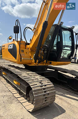 Гусеничный экскаватор JCB JS 210 2013 в Львове