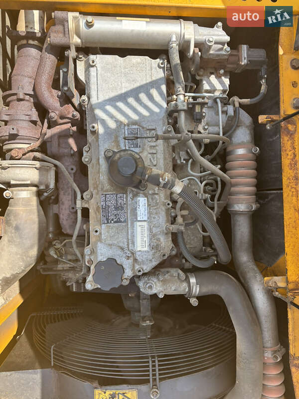 Гусеничный экскаватор JCB JS 210 2013 в Львове