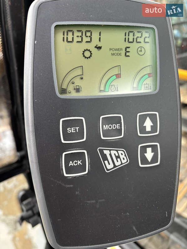 Гусеничный экскаватор JCB JS 210 2012 в Львове