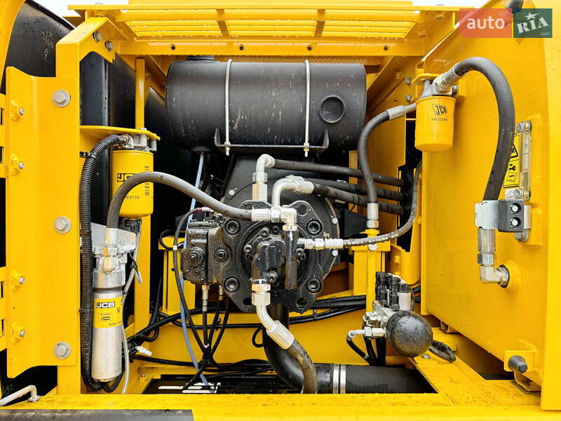 Гусеничний екскаватор JCB JS 215LC 2025 в Києві