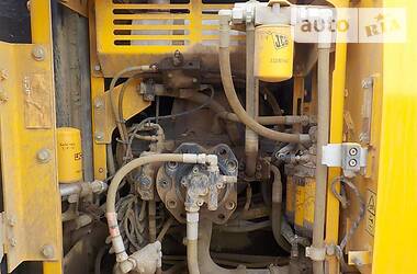 Гусеничний екскаватор JCB JS 220 2015 в 