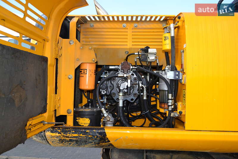 Гусеничный экскаватор JCB JS 220 2012 в Виннице