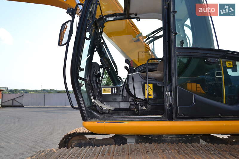 Гусеничный экскаватор JCB JS 220 2012 в Виннице
