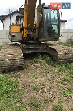 Гусеничный экскаватор JCB JS 220 2002 в Полтаве