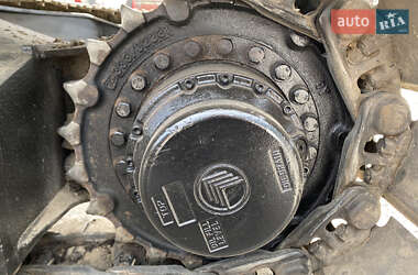 Экскаватор погрузчик JCB JS 220 2006 в 