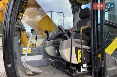 Экскаватор погрузчик JCB JS 220 2006 в 
