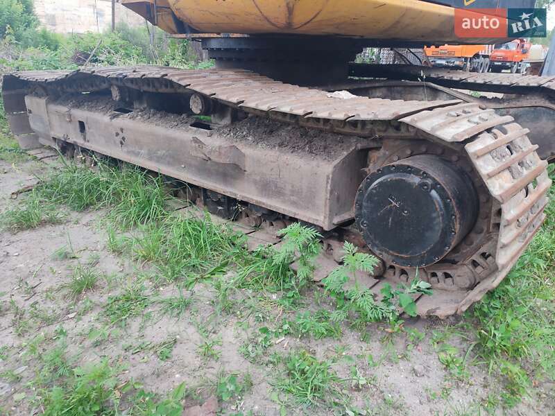 Гусеничный экскаватор JCB JS 220 2006 в Киеве